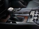 Lexus LX: Отвергая компромиссы - фотография 69