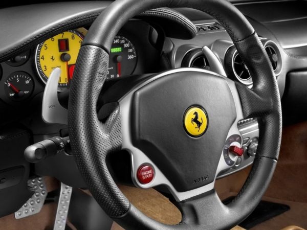 Ferrari F430 фото